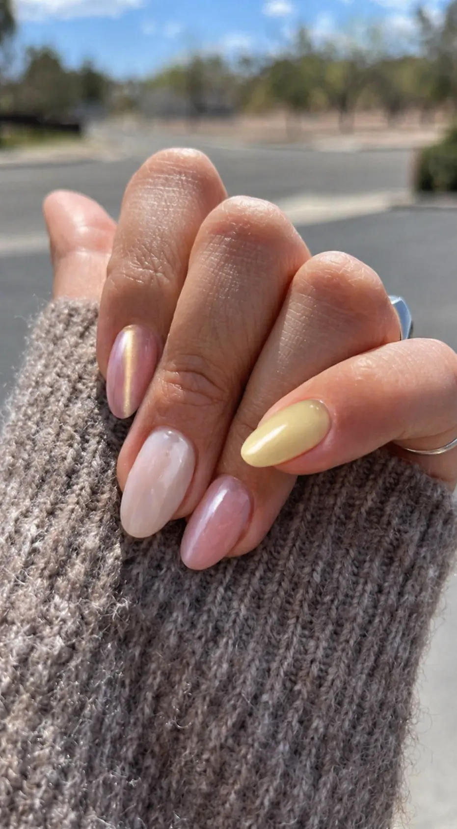 Nail tech terminology guide showing cat eye milk bath butter yellow and glazed chrome reference images for salon communication 2026