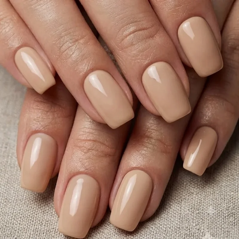 Soft square nail shape 2026 comeback styled with a flat tip manicure look