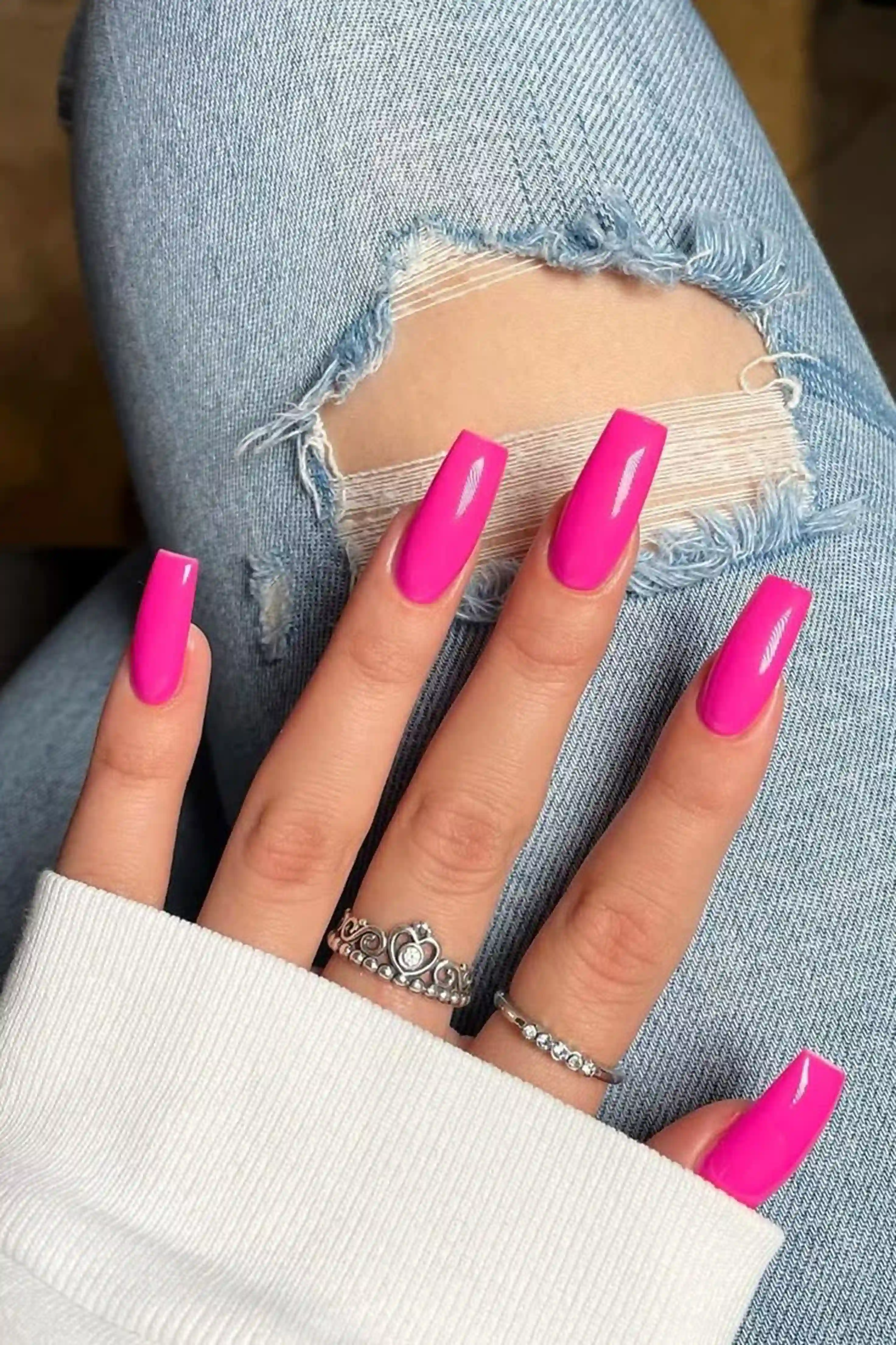 Taupe coffin neutral sophisticated nails creating understated elegant professional manicure for work