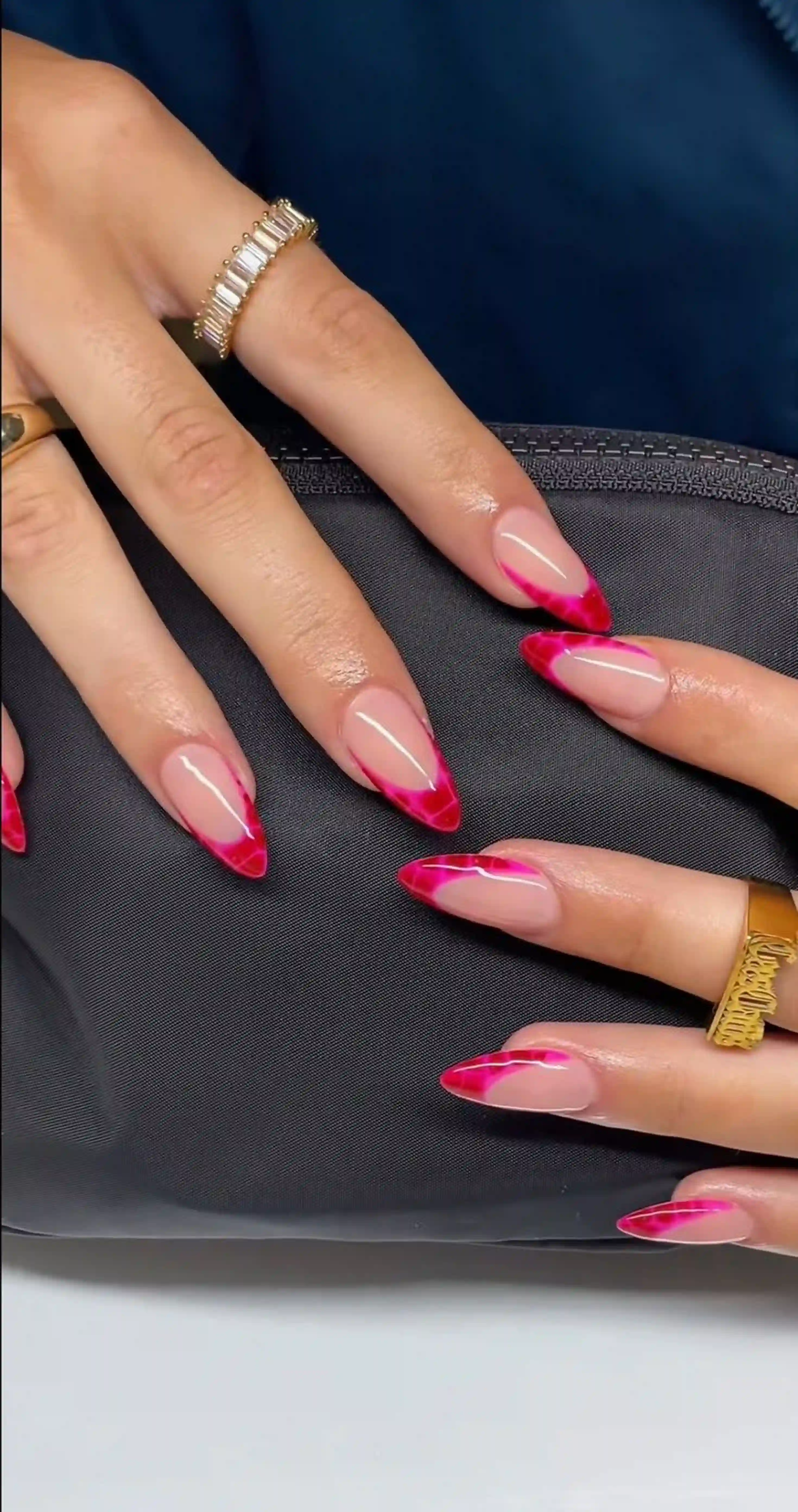 Neon french tips bright vibrant bold creating party summer statement trendy manicure for festival