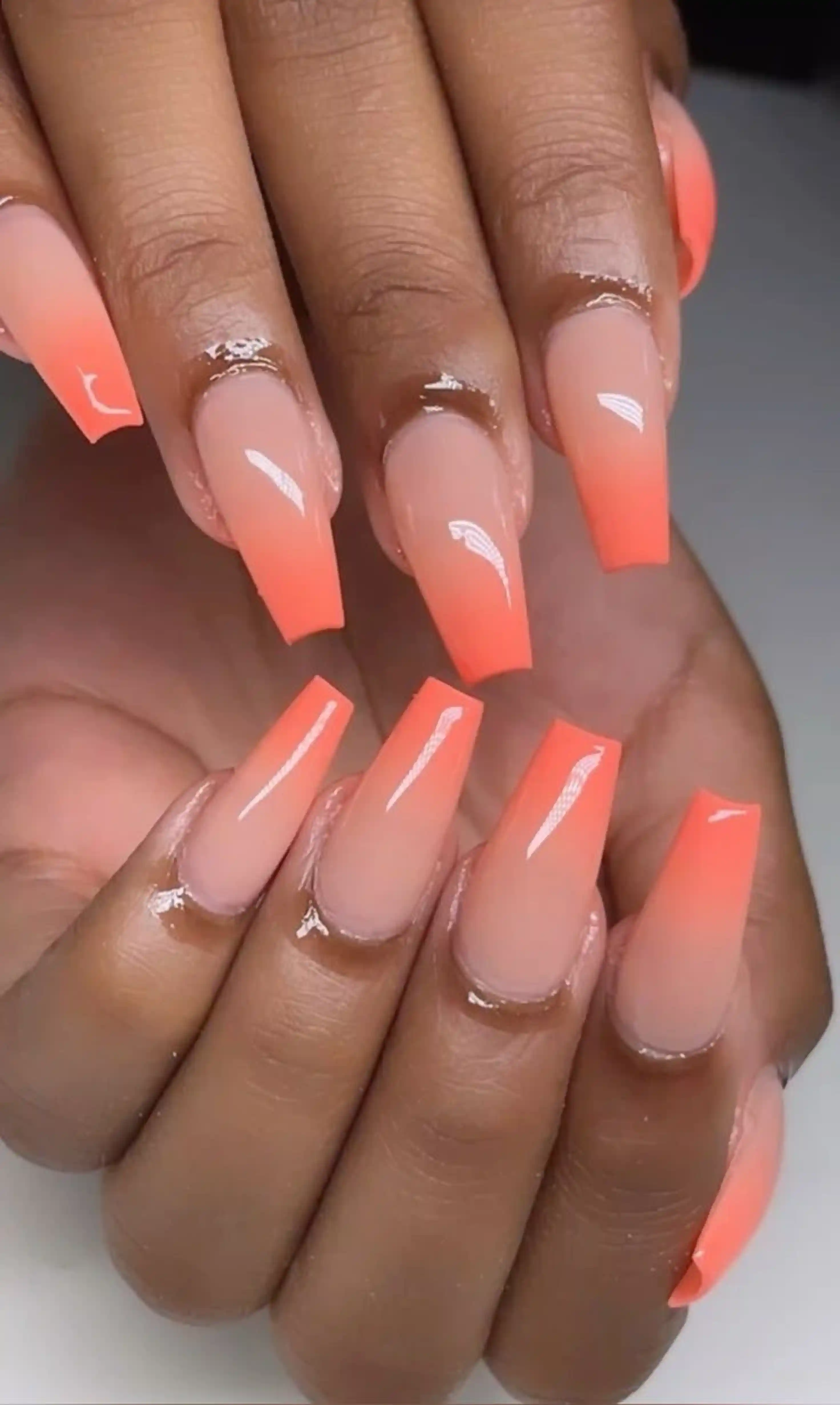 Orange yellow ombre sunset gradient warm tropical nails creating summer vibrant manicure for beach