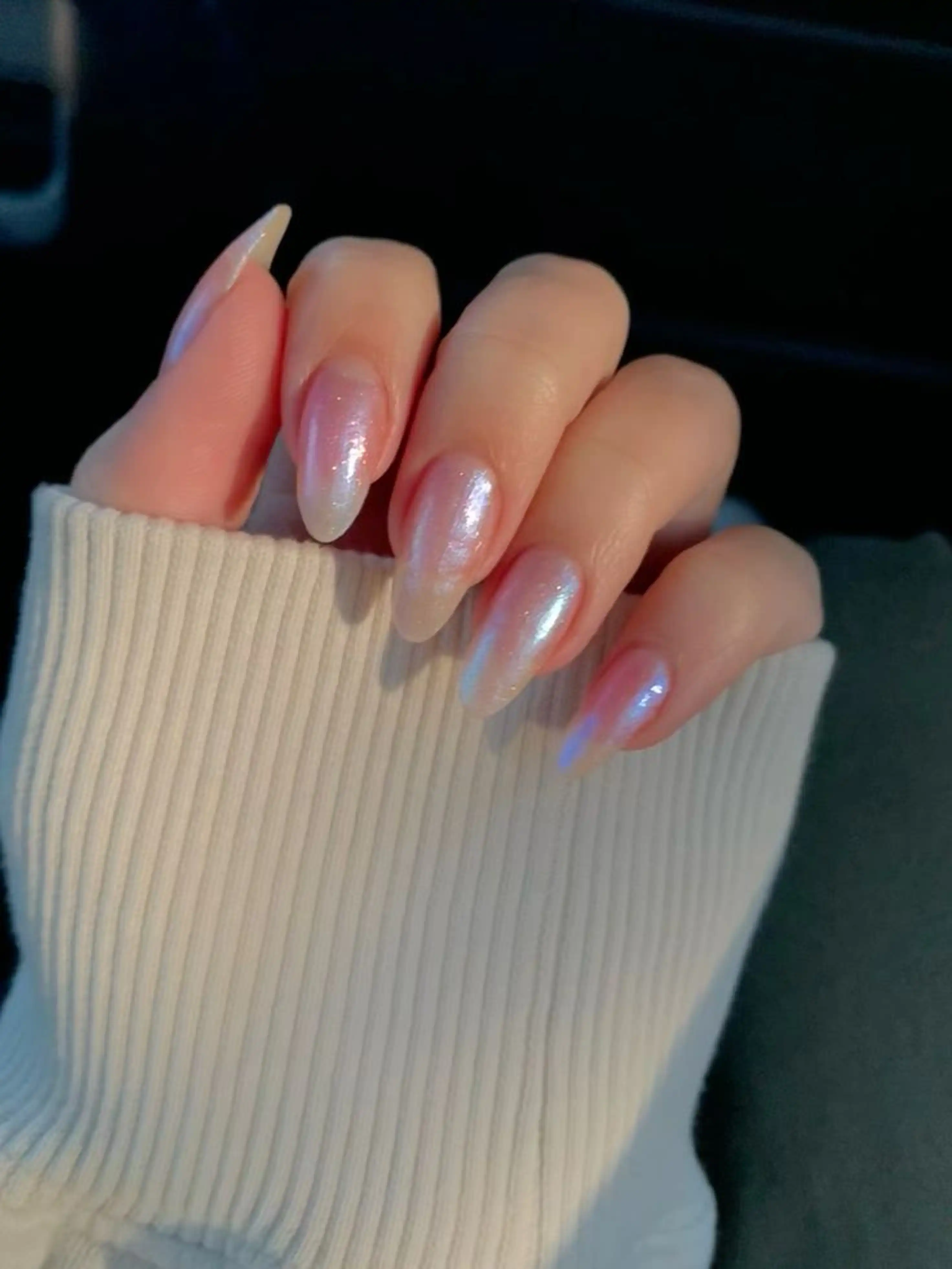 Pearl ombre shimmer gradient iridescent luxury nails creating wedding elegant bridal manicure classy