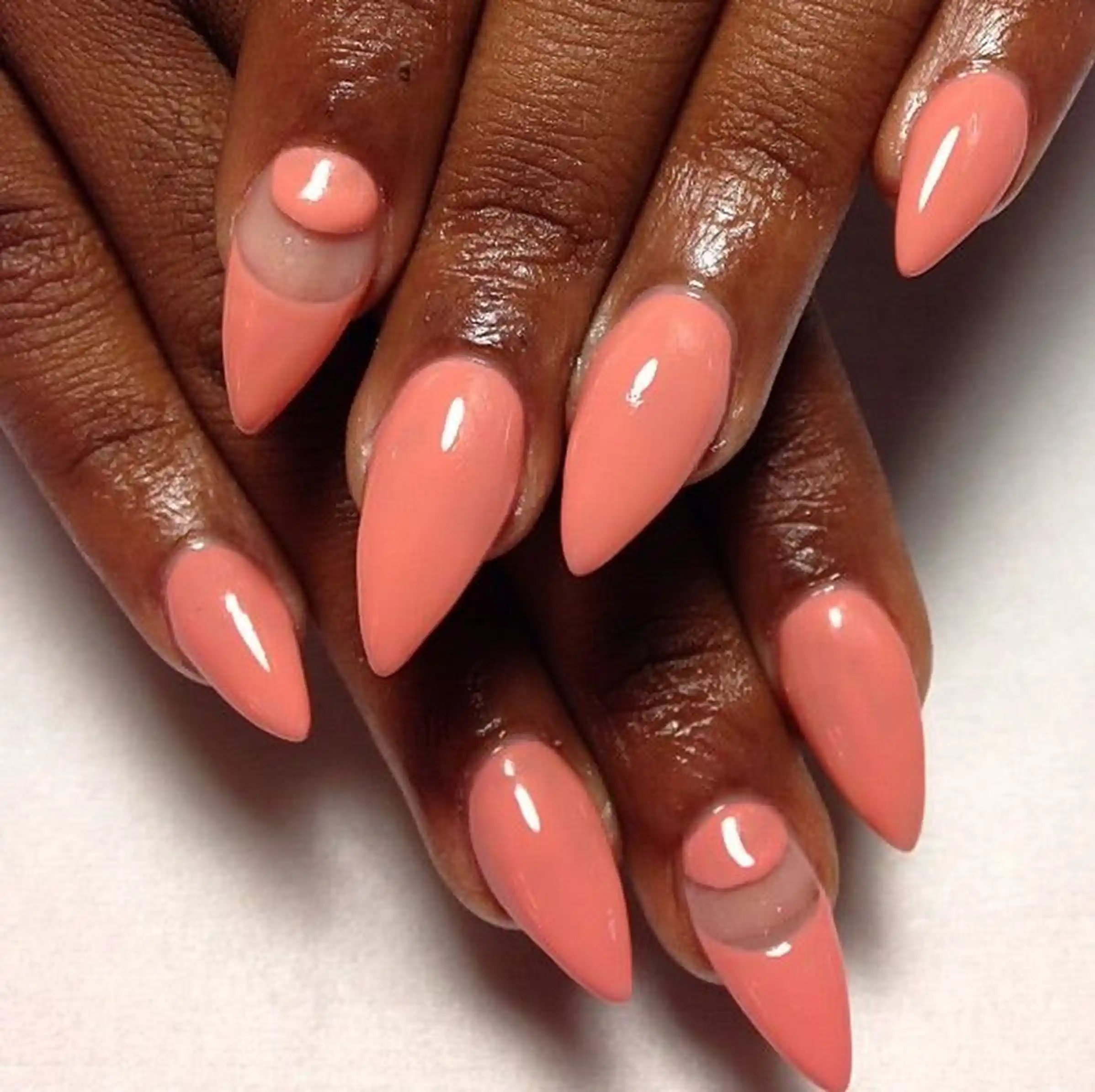 Coral hearts peach warm romantic valentine nails creating feminine sweet cheerful manicure summer