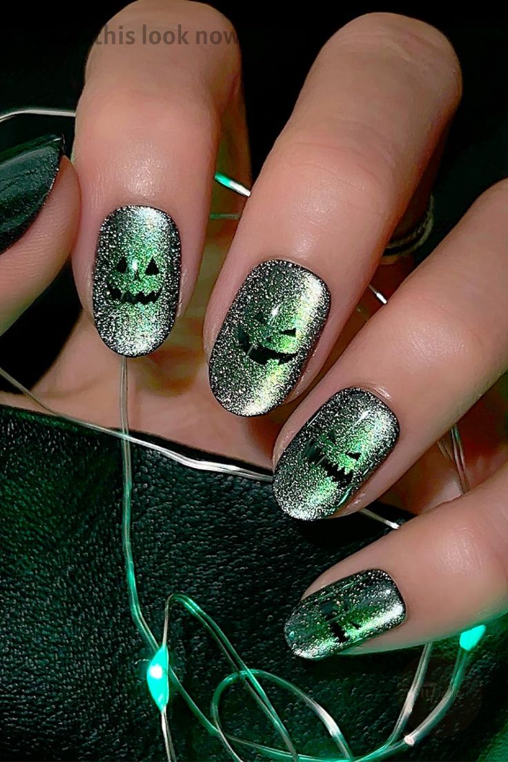 Halloween Nail Designs 2025