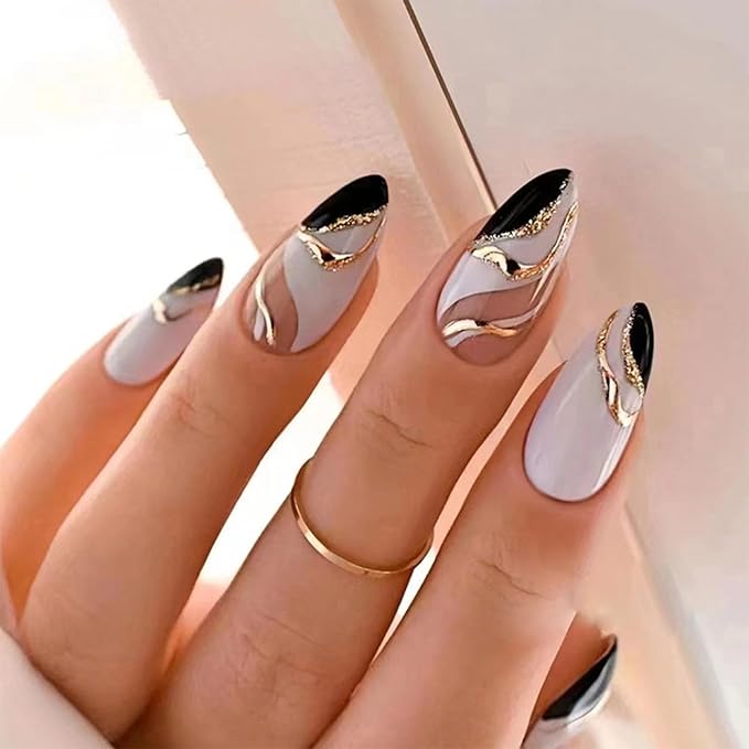 Trendy Nails